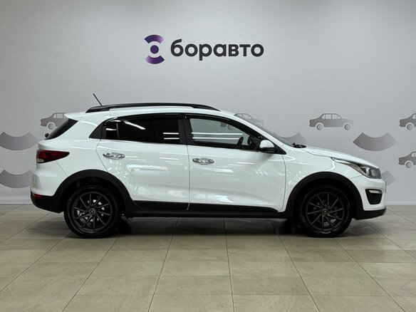 2020 Kia Rio X-Line IV, белый, 1550000 рублей - вид 7