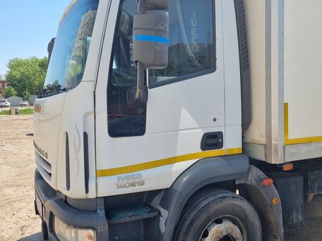 2006 Iveco EuroCargo, белый, 1300000 рублей, вид 2