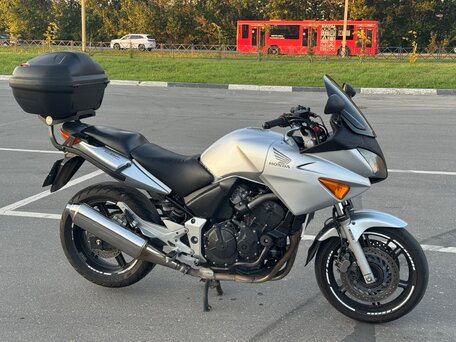 2005 Honda CBF 600, серебристый, 320000 рублей, вид 2
