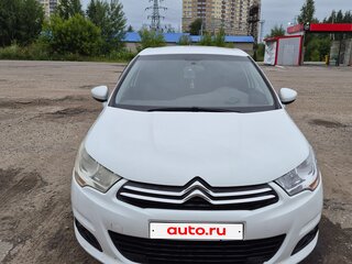 2011 Citroen C4 II, белый, 420000 рублей, вид 2