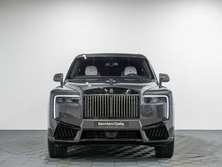 2026 Rolls-Royce Cullinan Black Badge I Рестайлинг (Series II), серый, 69790000 рублей, вид 5