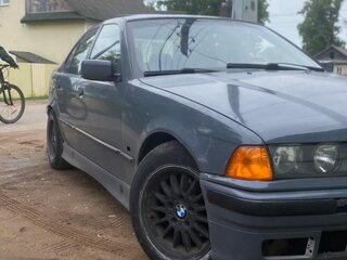 1991 BMW 3 серии 316i III (E36), серый, 390000 рублей, вид 2