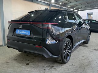 2023 Toyota bZ4X I, чёрный, 4199000 рублей, вид 5
