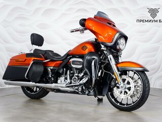 2017 Harley-Davidson CVO Street Glide, оранжевый, 2499000 рублей, вид 5