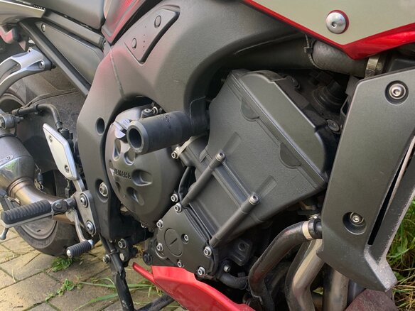 2013 Yamaha FZ1, красный, 710000 рублей - вид 29