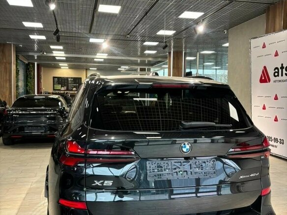 2025 BMW X5 40d IV (G05/G18) Рестайлинг, чёрный, 15990000 рублей - вид 4