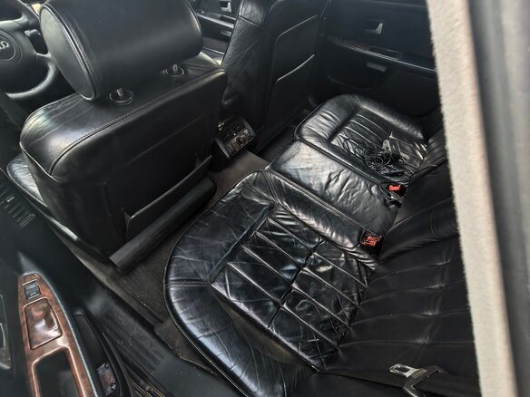 1998 Audi A8 I (D2), чёрный, 350000 рублей - вид 5