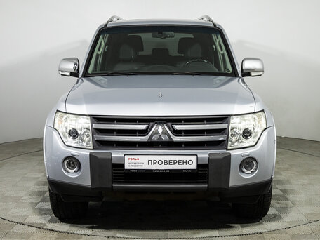2007 Mitsubishi Pajero IV, серебристый, 999777 рублей, вид 2