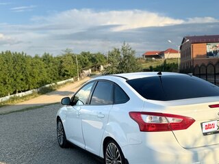 2014 Ford Focus III, белый, 770000 рублей, вид 4