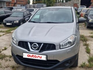 2012 Nissan Qashqai I Рестайлинг, серебристый, 808000 рублей, вид 2