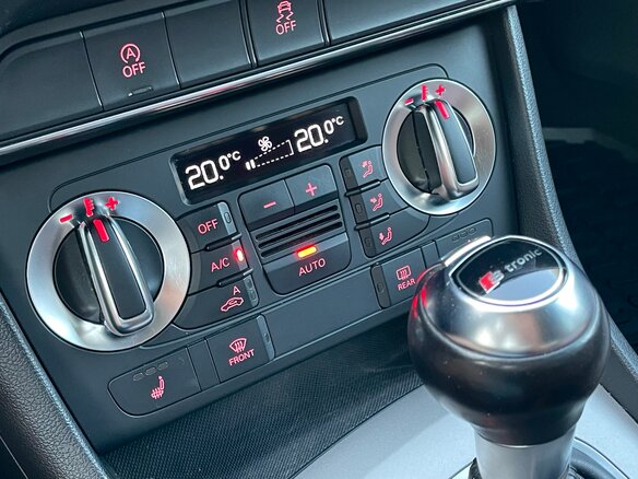 2014 Audi Q3 I (8U), серый, 1400000 рублей - вид 23