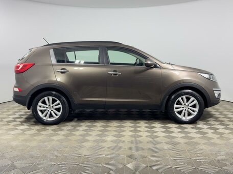 2011 Kia Sportage III, коричневый, 1219900 рублей, вид 5