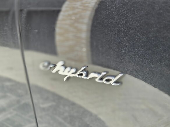 2020 Porsche Cayenne E-Hybrid III, чёрный - вид 9