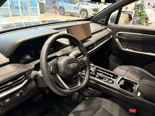 2026 Geely Okavango I Рестайлинг, серый, 4085990 рублей, вид 5