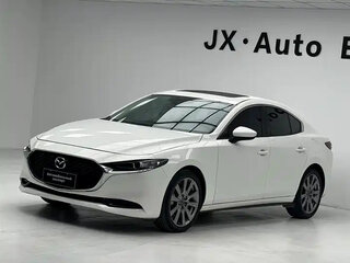2021 Mazda 3 Axela IV (BP), белый, 1350000 рублей, вид 1