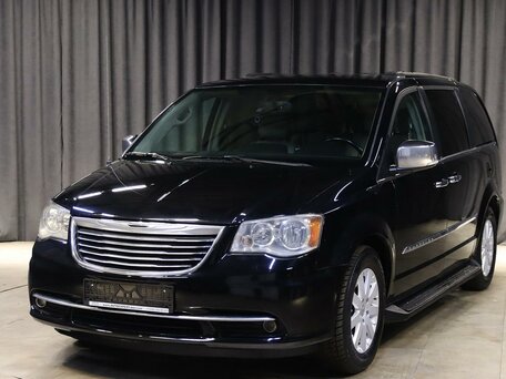 2011 Chrysler Town & Country V Рестайлинг, чёрный, 1179000 рублей, вид 1