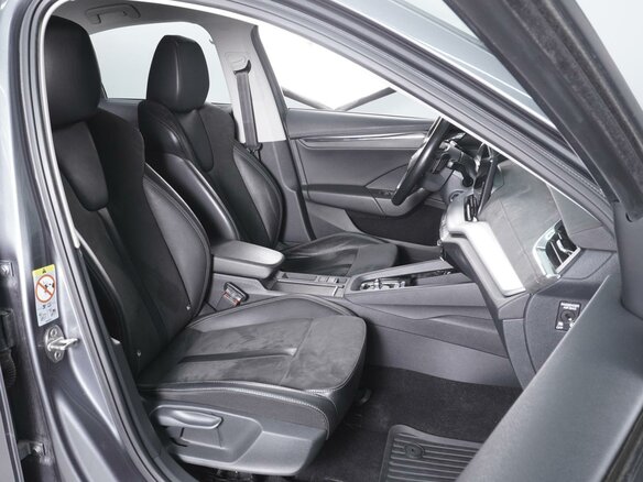 2021 Skoda Octavia IV (A8), серый, 2050000 рублей - вид 7