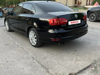 2013 Volkswagen Jetta VI, чёрный, 800000 рублей, вид 4