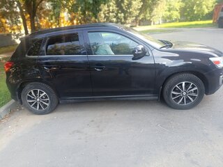 2013 Mitsubishi ASX I Рестайлинг, чёрный, 920000 рублей, вид 2