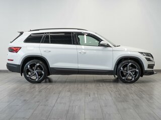 2019 Skoda Kodiaq I, белый, 2099000 рублей, вид 5