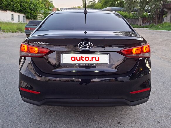 2018 Hyundai Solaris II, чёрный, 1170000 рублей - вид 3