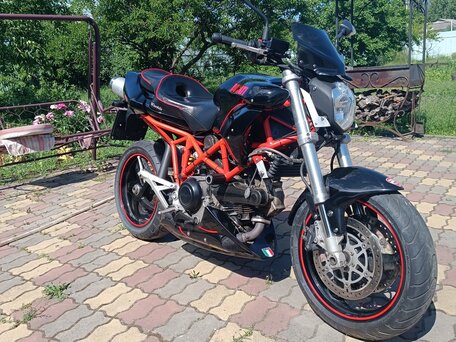 2010 Ducati 998, чёрный, 295000 рублей, вид 2
