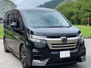 2020 Honda Stepwgn Spada V Рестайлинг, чёрный, 1990000 рублей, вид 2