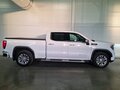 2023 GMC Sierra Crew Cab IV Рестайлинг, белый, 8000000 рублей - вид 4