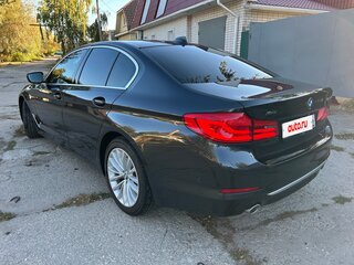 2019 BMW 5 серии 520d xDrive VII (G30/G31/G38), серый, 3150000 рублей, вид 4