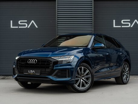 2021 Audi Q8 55 TFSI I (4M), синий, 6250000 рублей, вид 1