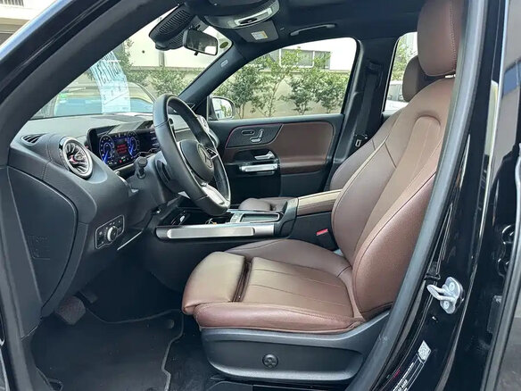 2025 Mercedes-Benz EQB 260 I Рестайлинг, чёрный, 4650000 рублей - вид 13