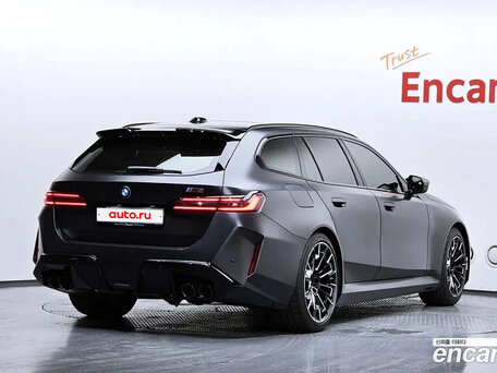 2025 BMW M5 VII (G90), чёрный, 25500000 рублей, вид 2