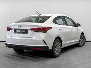 2022 Hyundai Solaris II Рестайлинг, белый, 1550000 рублей, вид 5