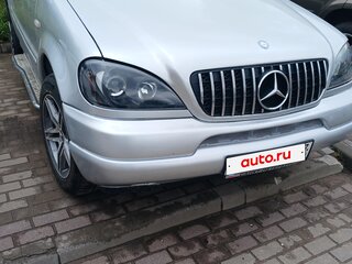 1999 Mercedes-Benz M-Класс 320 I (W163), серебристый, 500000 рублей, вид 5