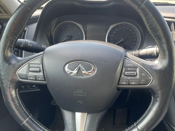 2014 Infiniti Q50 I, чёрный, 1940000 рублей - вид 2