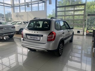 2025 Lada (ВАЗ) Granta Cross I Рестайлинг, серебристый, 1225000 рублей, вид 4