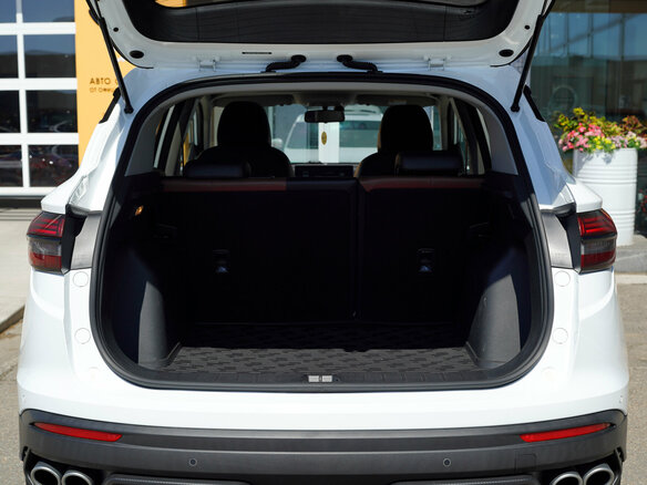 2021 Geely Coolray (Binyue) I, белый - вид 10