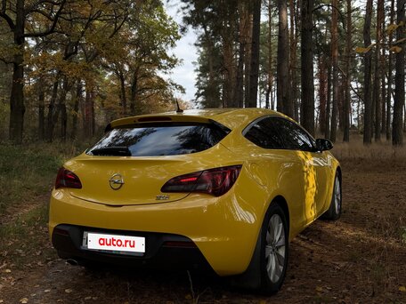 2014 Opel Astra GTC J Рестайлинг, жёлтый, 1250000 рублей, вид 5