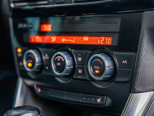 2015 Mazda CX-5 I, белый, 1698000 рублей - вид 33