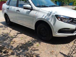 2026 Lada (ВАЗ) Granta I Рестайлинг, белый, 850000 рублей, вид 3