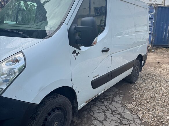2015 Renault Master, белый, 600000 рублей - вид 3