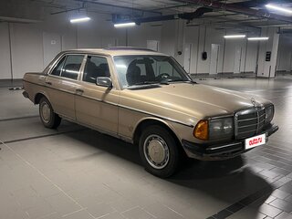 1984 Mercedes-Benz W123 230, золотистый, 570000 рублей, вид 2