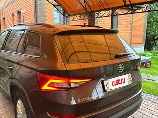 2018 Skoda Kodiaq I, коричневый, 3080000 рублей, вид 5