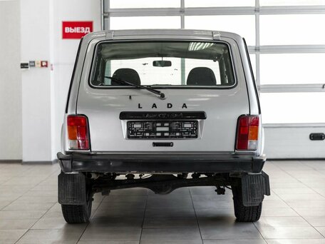 2014 Lada (ВАЗ) 2131 (4x4) 213105 I, серебристый, 500000 рублей, вид 5
