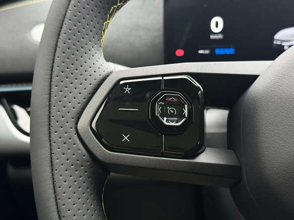 2026 Lynk & Co 07 GT I Рестайлинг, серебристый, 5500000 рублей - вид 12