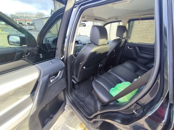2011 Land Rover Freelander II Рестайлинг, чёрный - вид 20