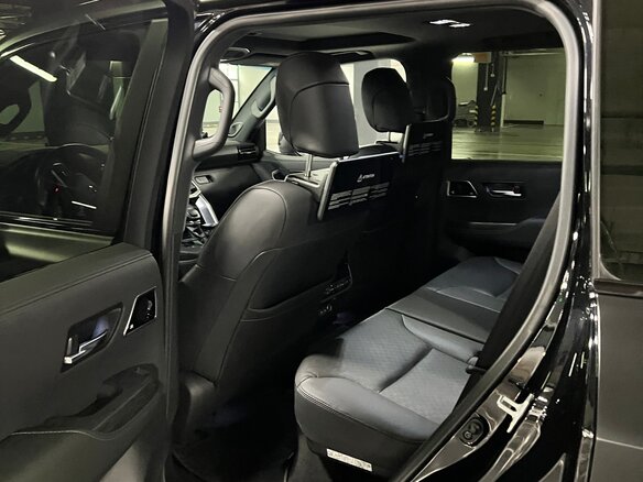 2024 Toyota Land Cruiser 300 Series, чёрный, 13700000 рублей - вид 14