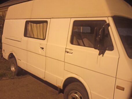 1996 Volkswagen LT, белый, 350000 рублей, вид 2