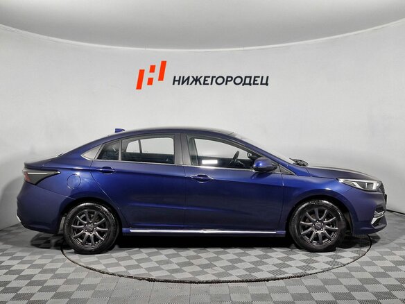 2024 Omoda S5, синий, 1379000 рублей - вид 4