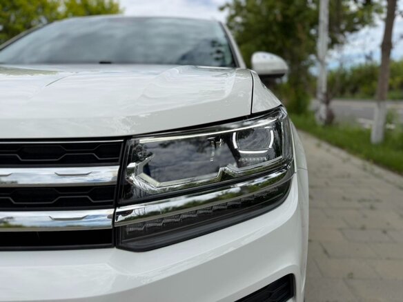 2023 Volkswagen Tharu I, белый, 1698029 рублей - вид 3